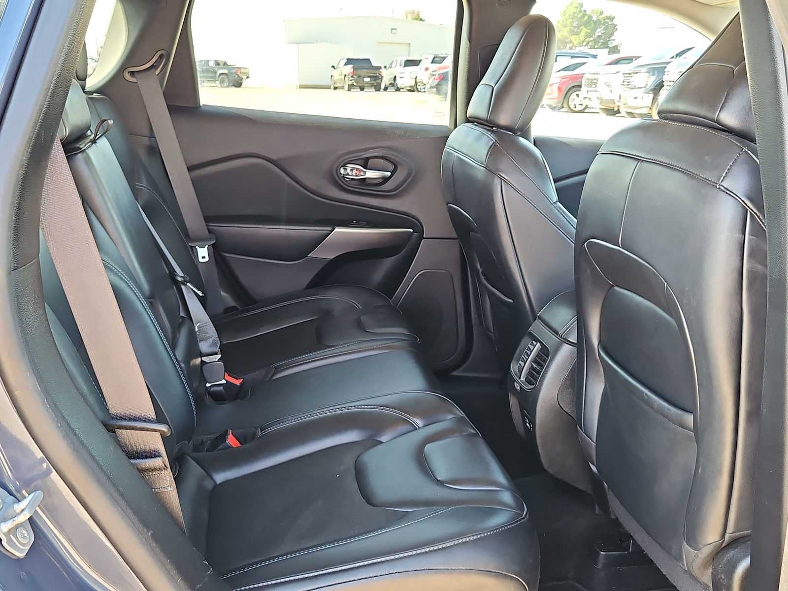 2021 Jeep Cherokee Latitude Plus