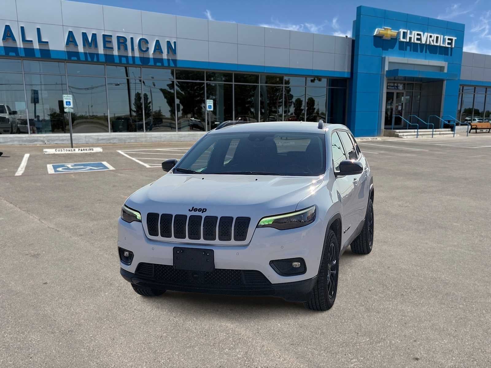 2023 Jeep Cherokee Altitude Lux