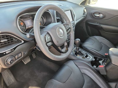 2023 Jeep Cherokee Altitude Lux