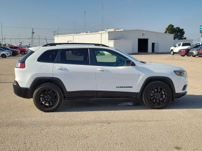 2023 Jeep Cherokee Altitude Lux
