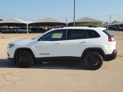 2023 Jeep Cherokee Altitude Lux