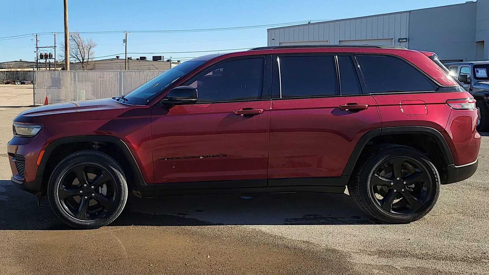 2023 Jeep Grand Cherokee Altitude