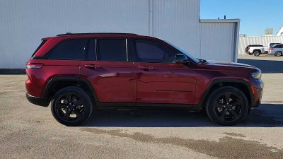 2023 Jeep Grand Cherokee Altitude