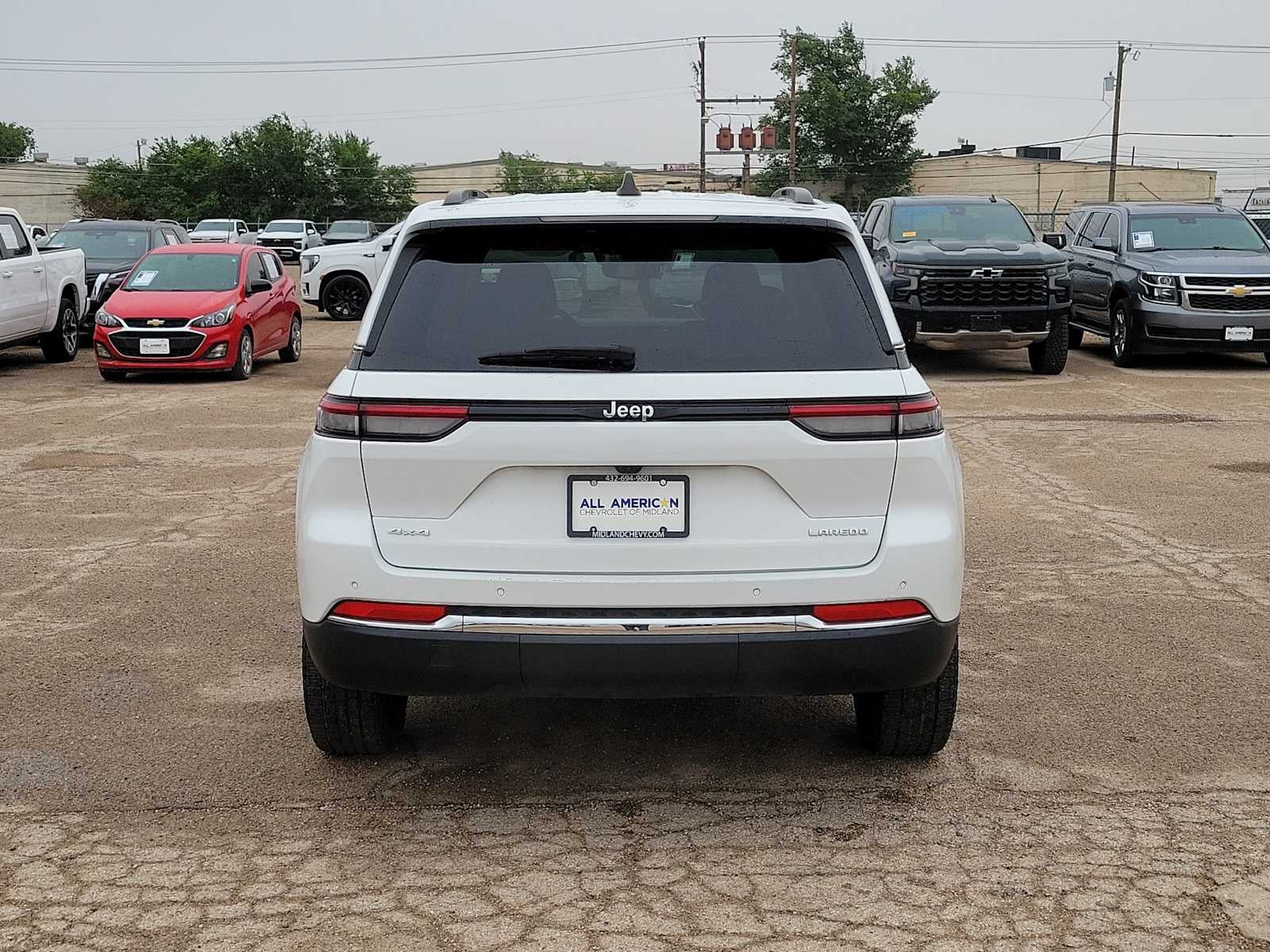 2024 Jeep Grand Cherokee Laredo