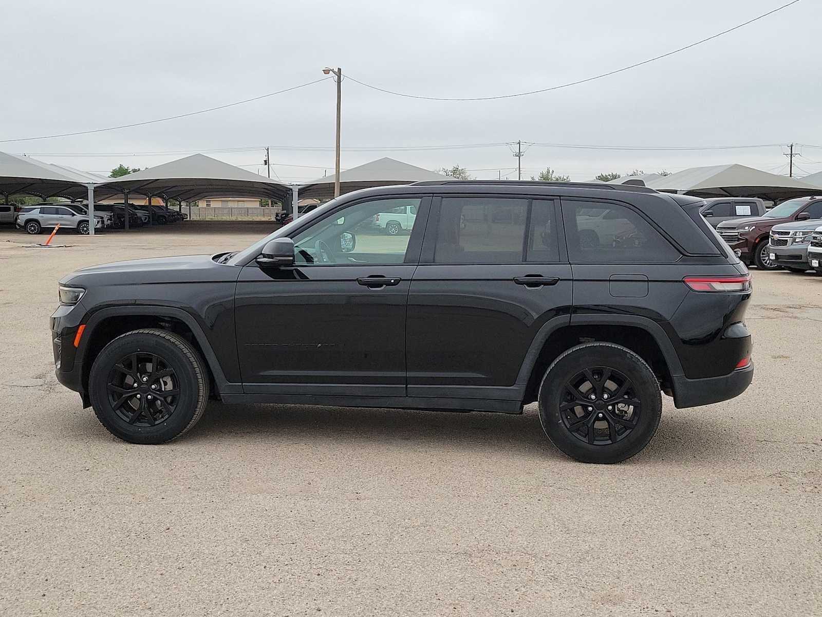 2024 Jeep Grand Cherokee Altitude