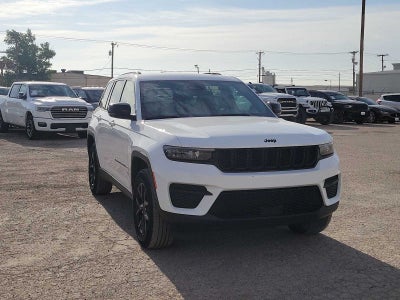 2024 Jeep Grand Cherokee Altitude