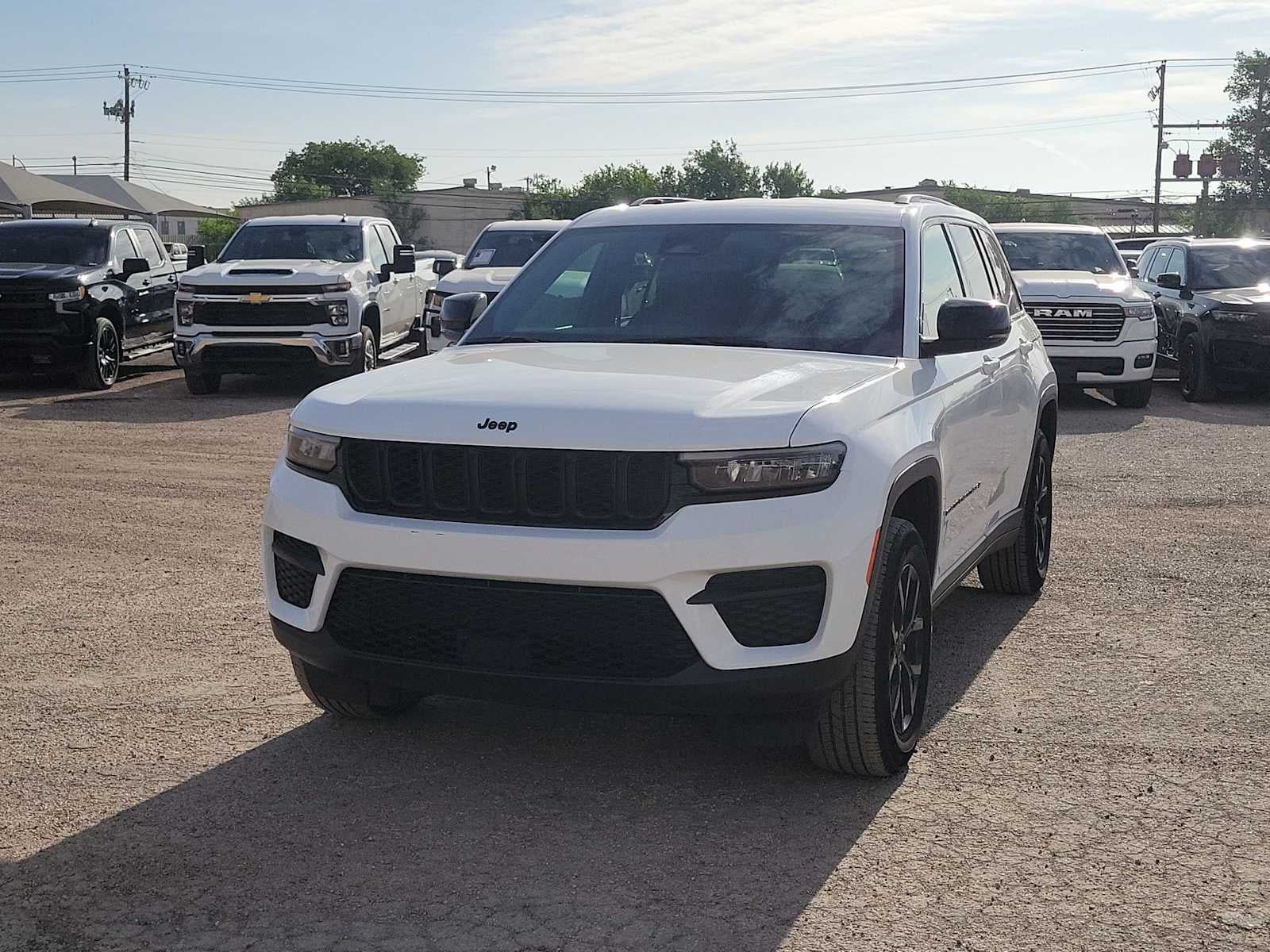 2024 Jeep Grand Cherokee Altitude