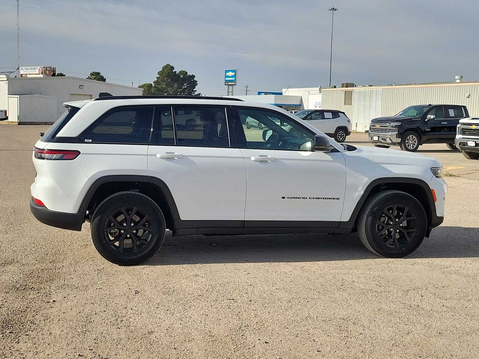 2024 Jeep Grand Cherokee Altitude
