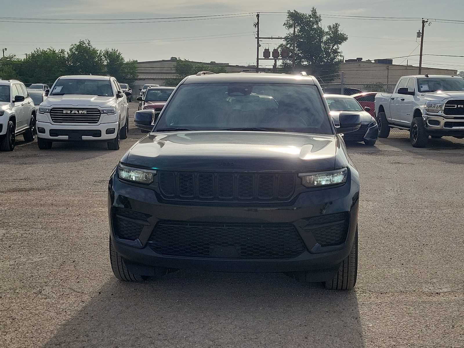 2024 Jeep Grand Cherokee Altitude