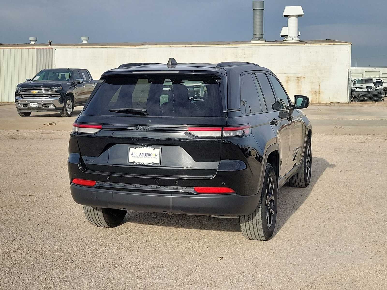 2024 Jeep Grand Cherokee Altitude