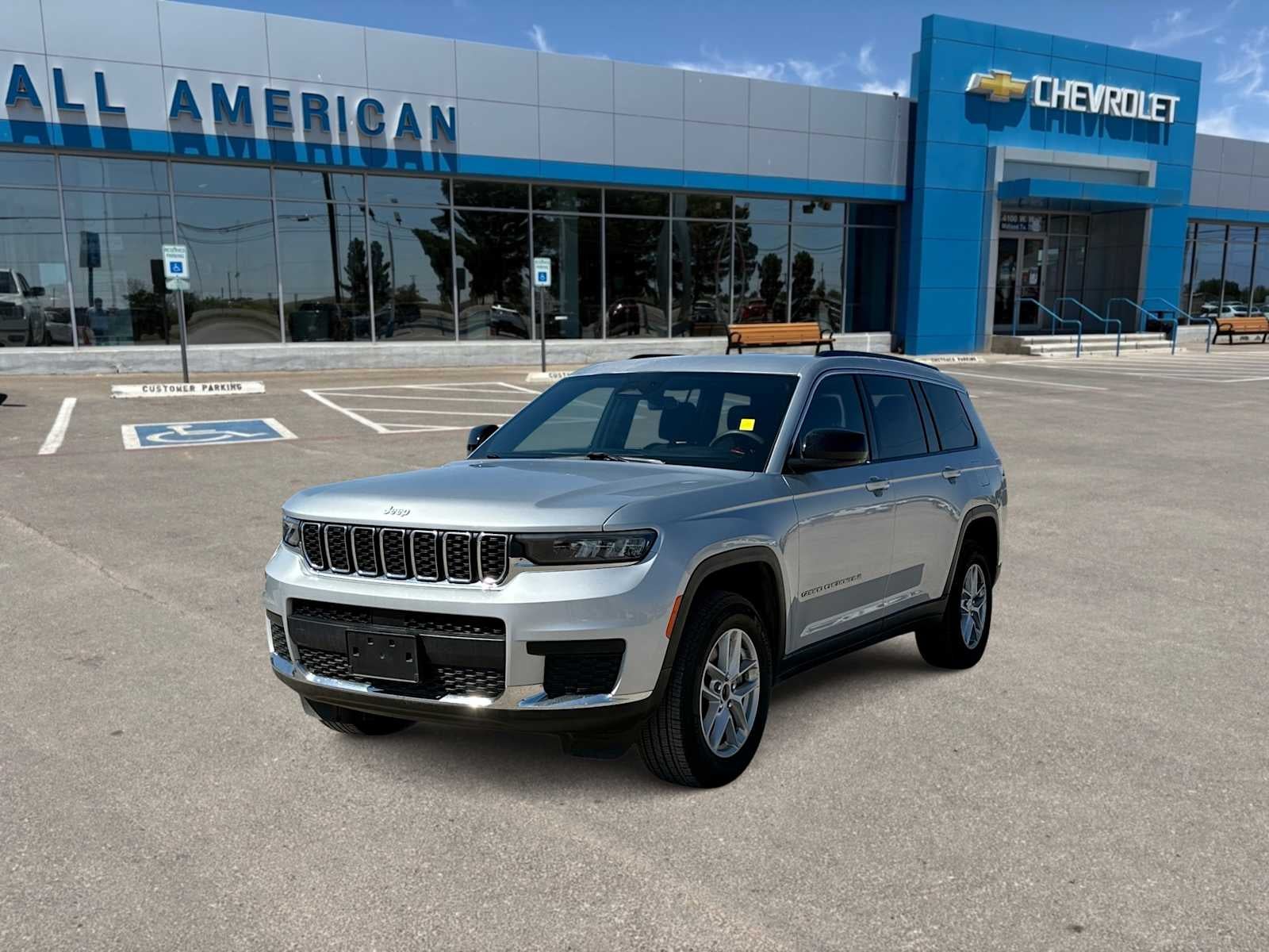 2025 Jeep Grand Cherokee L Laredo