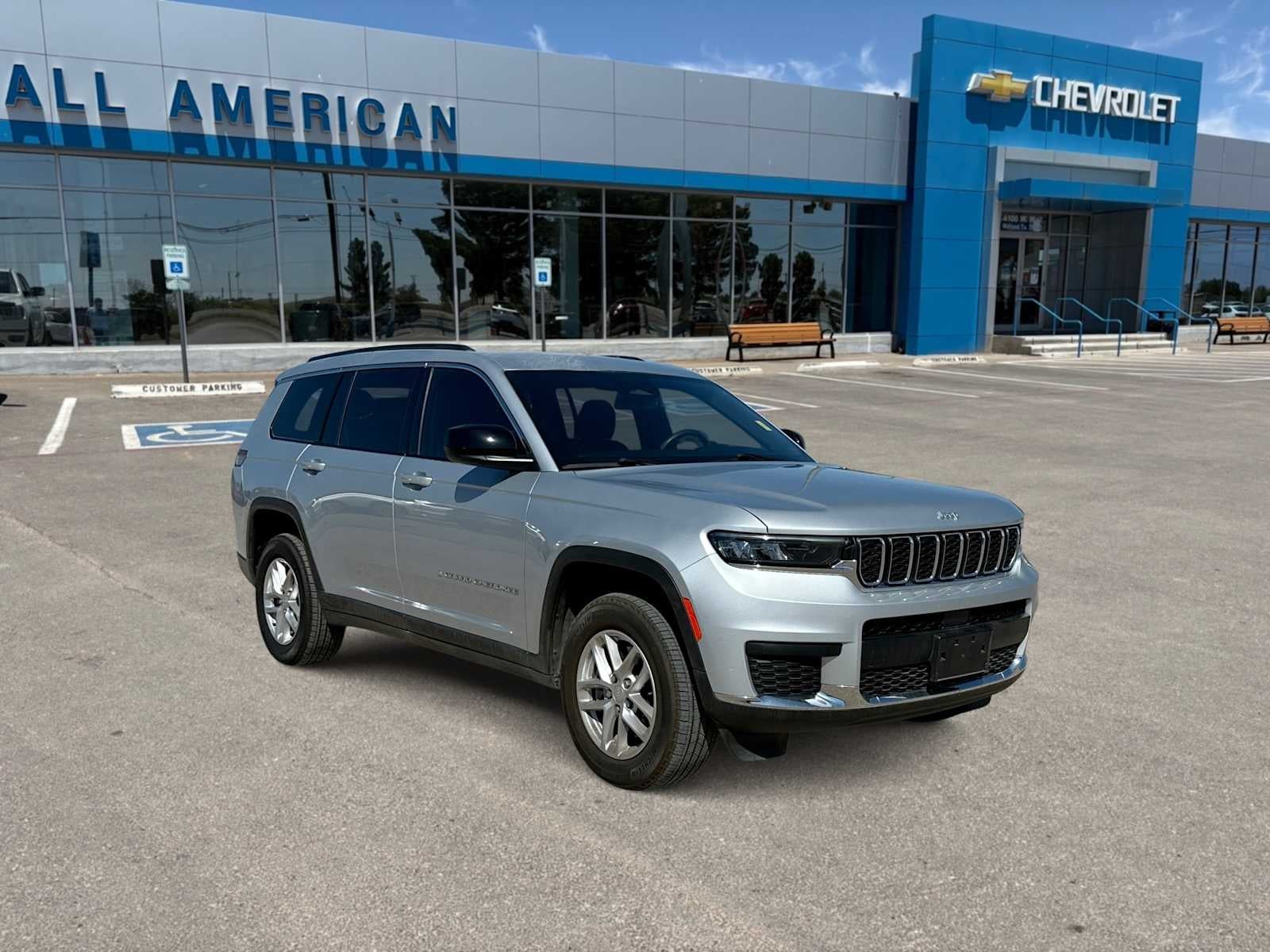 2025 Jeep Grand Cherokee L Laredo