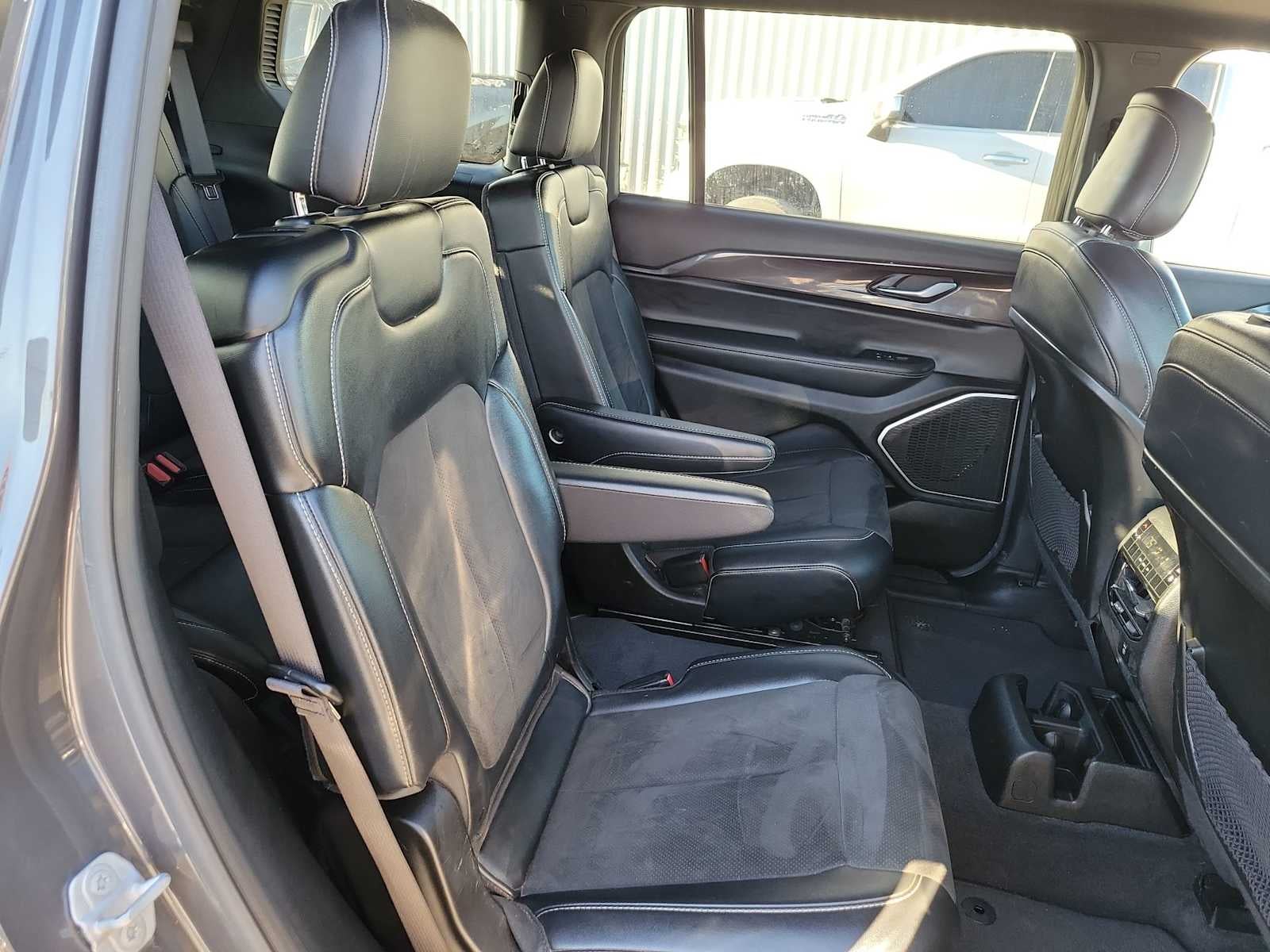 2021 Jeep Grand Cherokee L Altitude