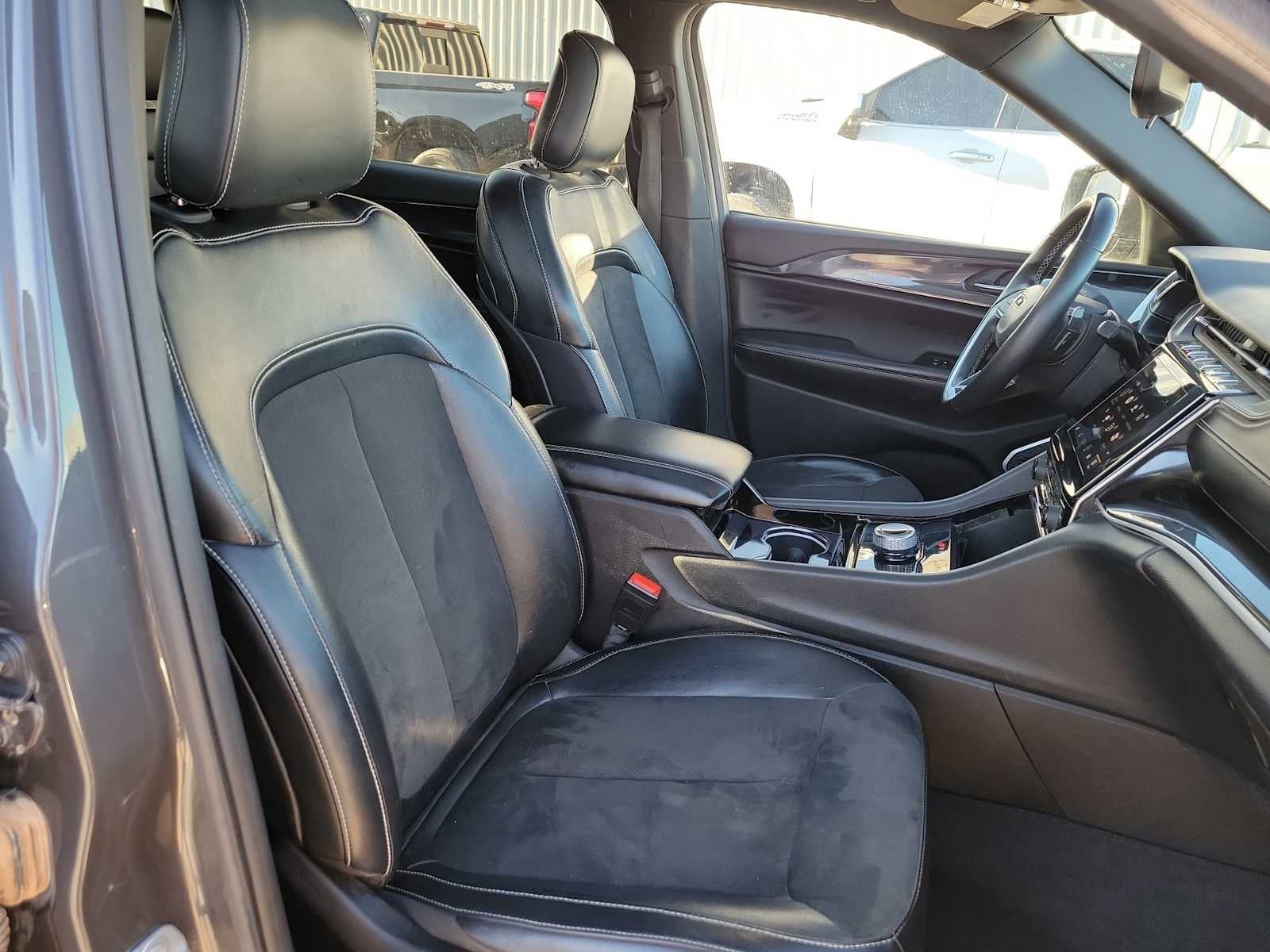 2021 Jeep Grand Cherokee L Altitude