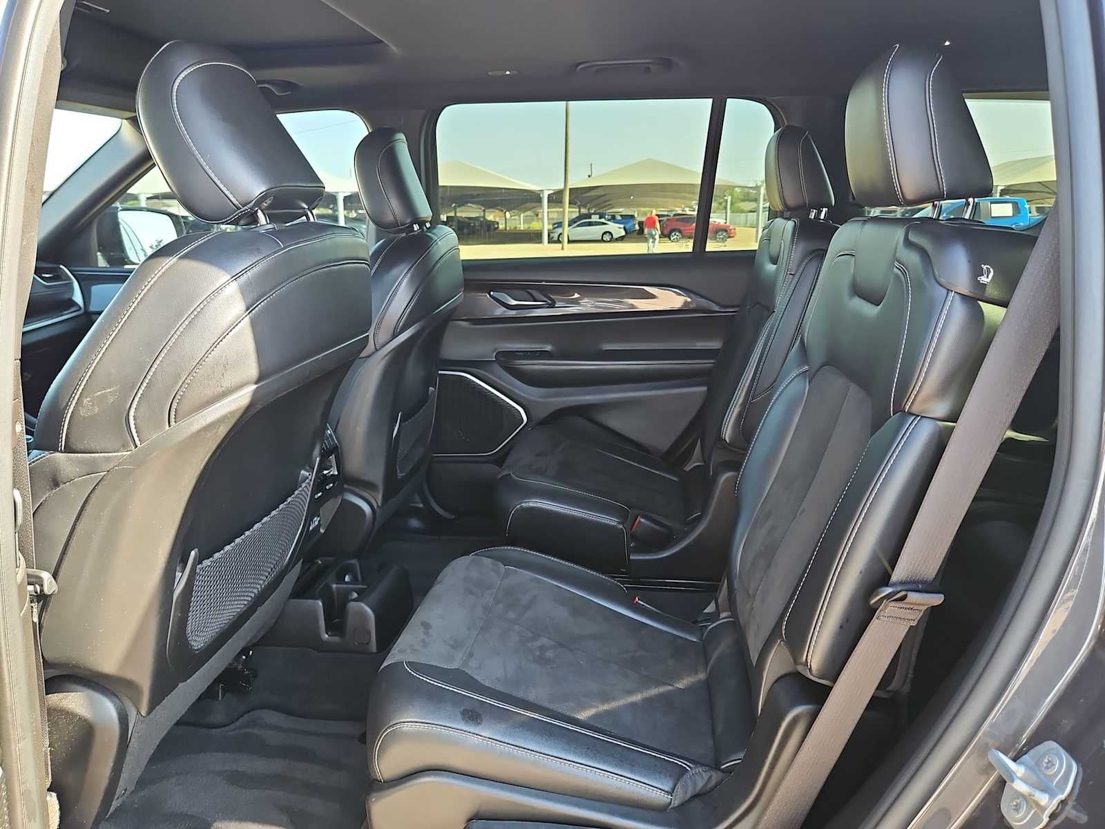 2022 Jeep Grand Cherokee L Altitude