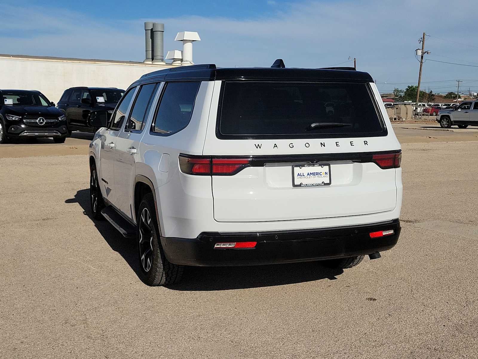 2025 Jeep Wagoneer Series II Overland