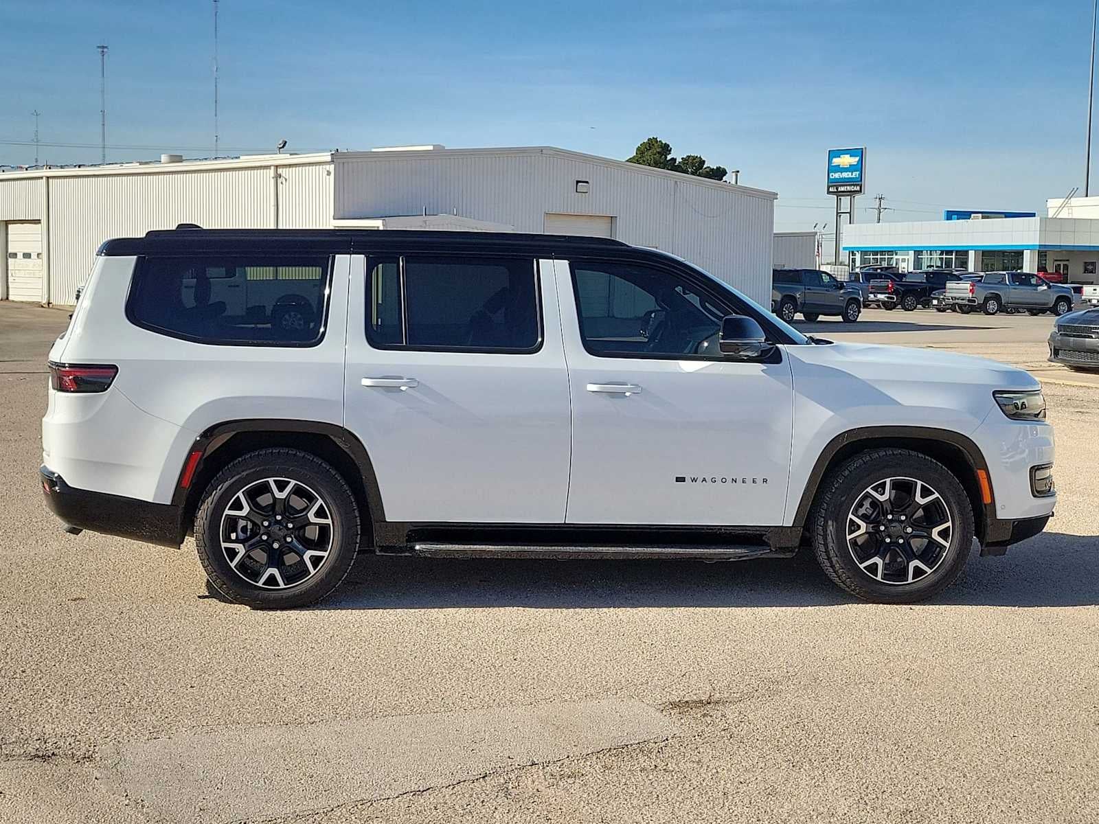2025 Jeep Wagoneer Series II Overland