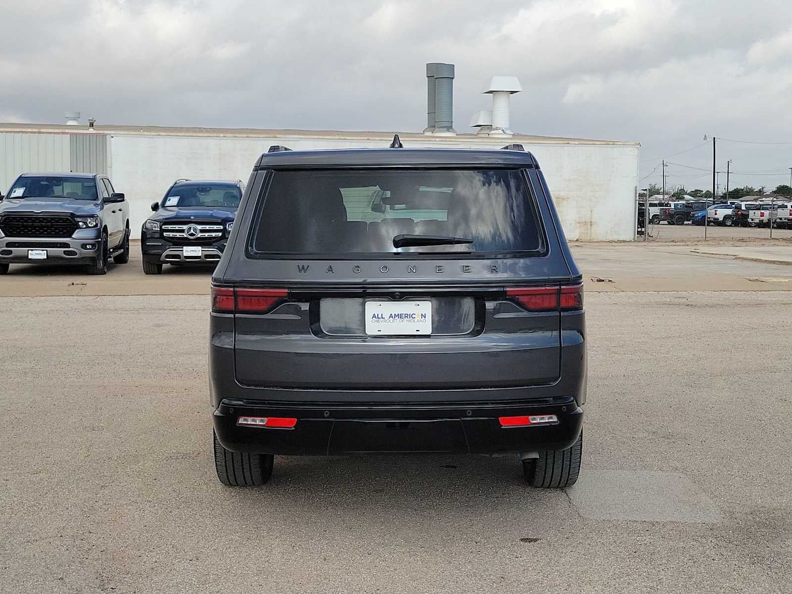 2024 Jeep Wagoneer Series II Carbide