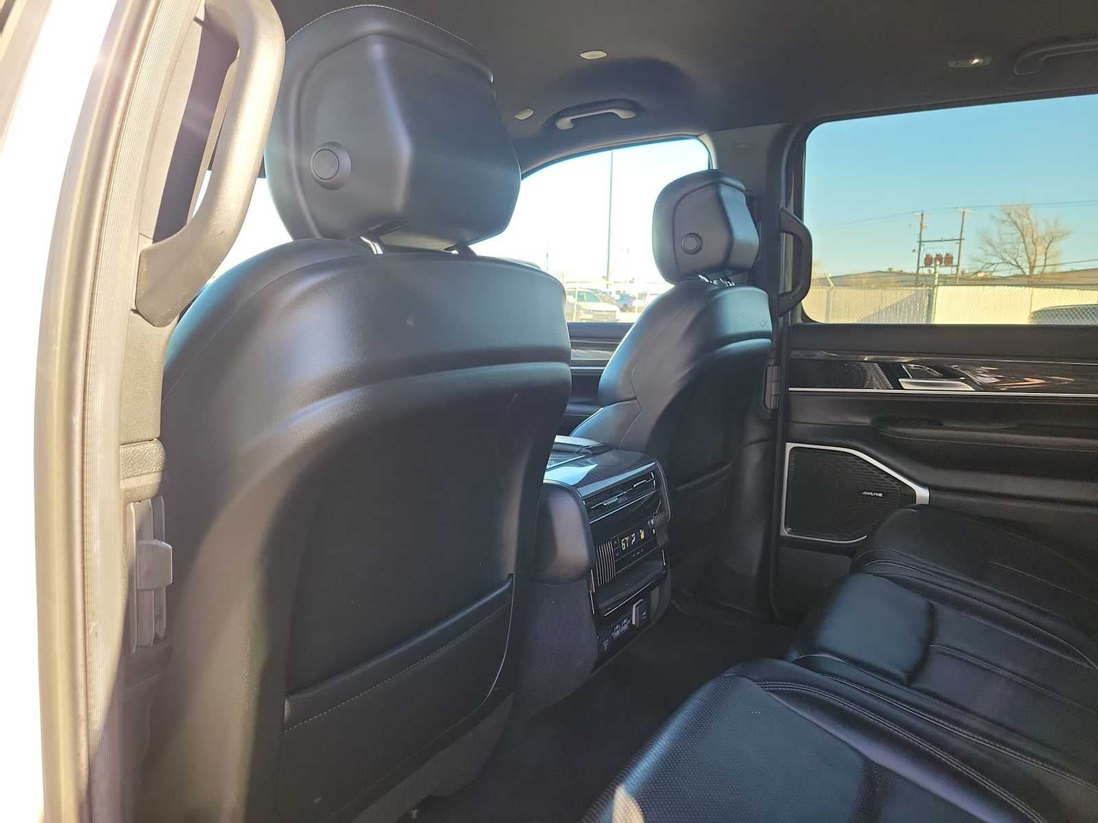 2022 Jeep Wagoneer Series II