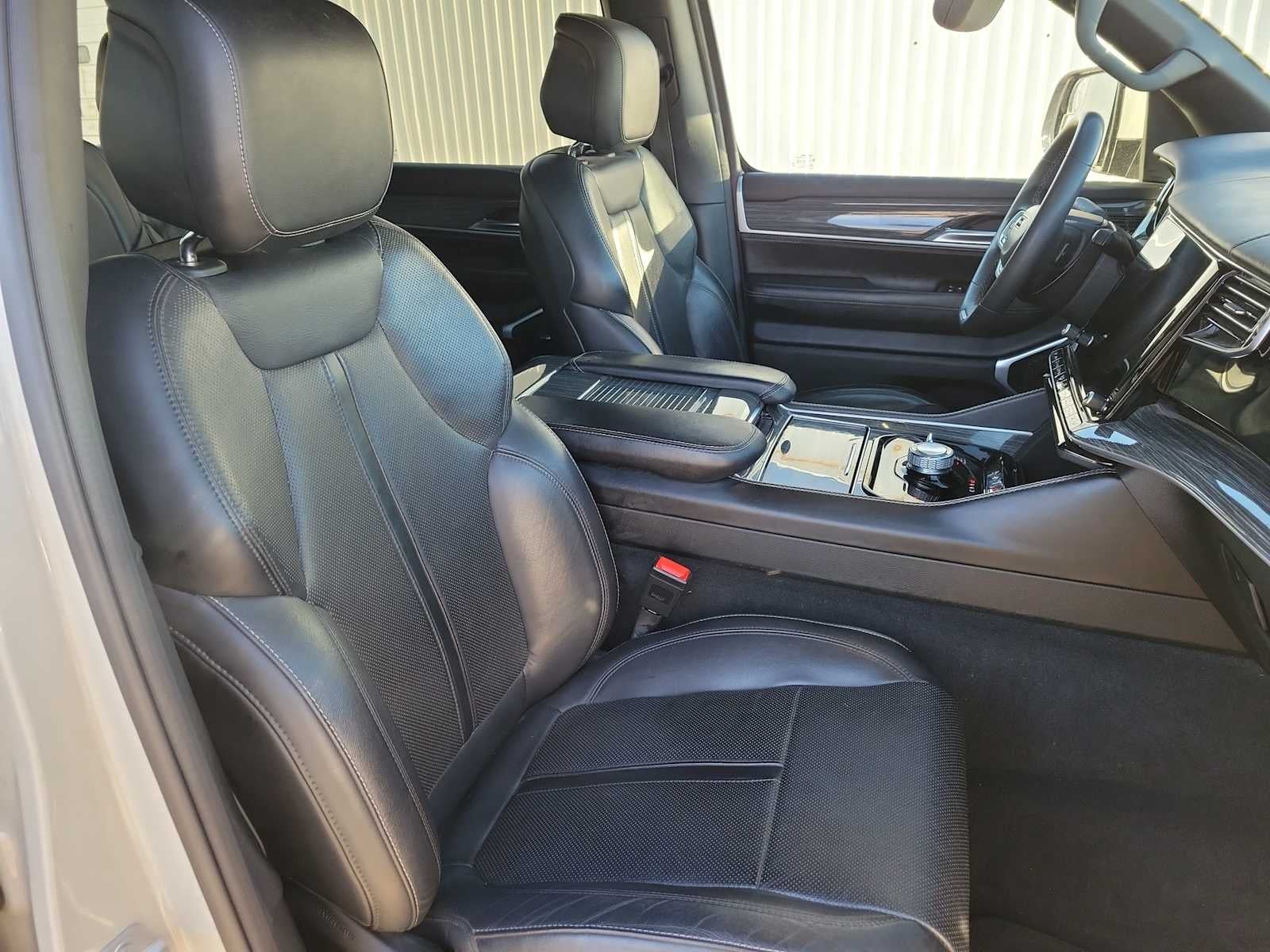 2022 Jeep Wagoneer Series II