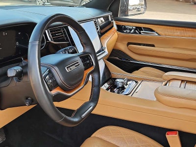 2023 Jeep Grand Wagoneer Series III