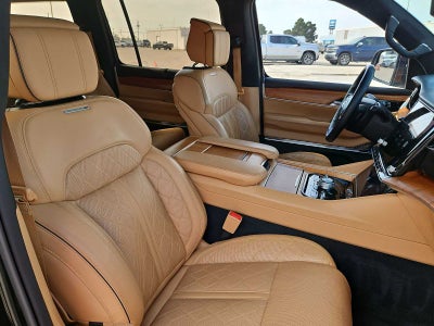 2023 Jeep Grand Wagoneer Series III