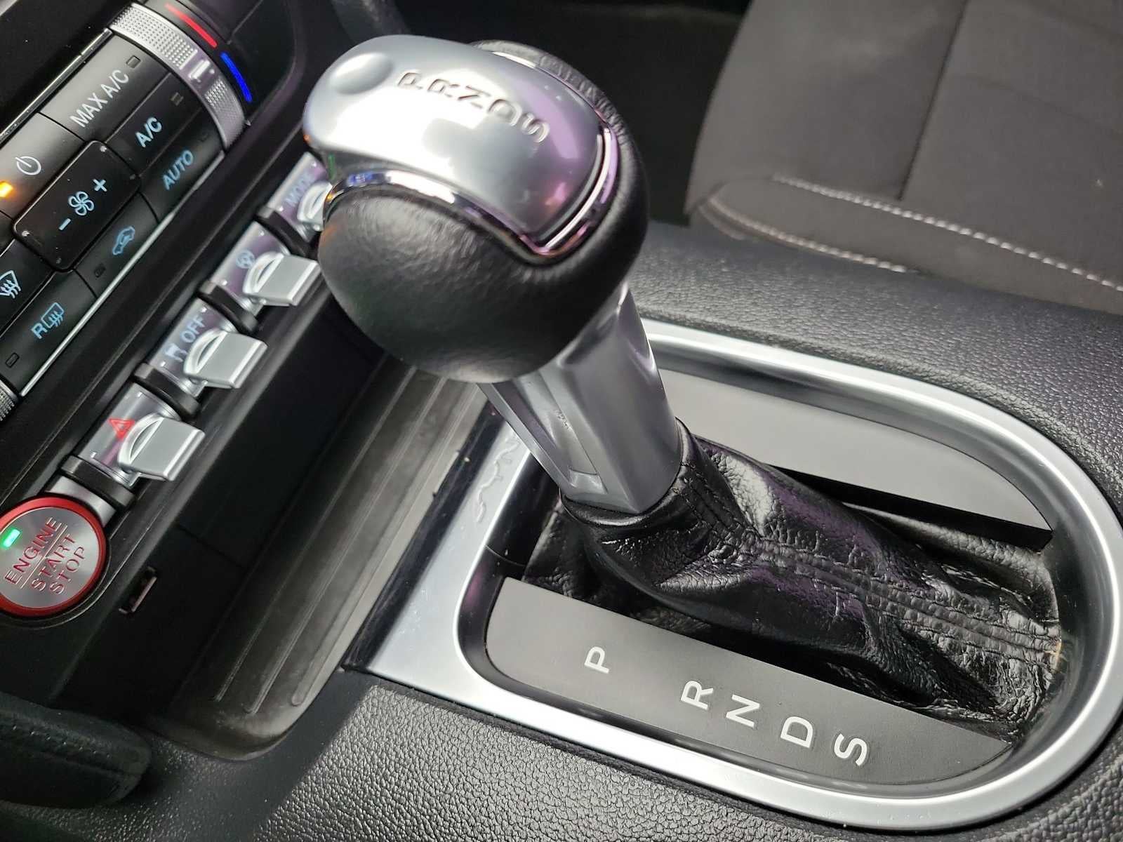 2022 Ford Mustang EcoBoost