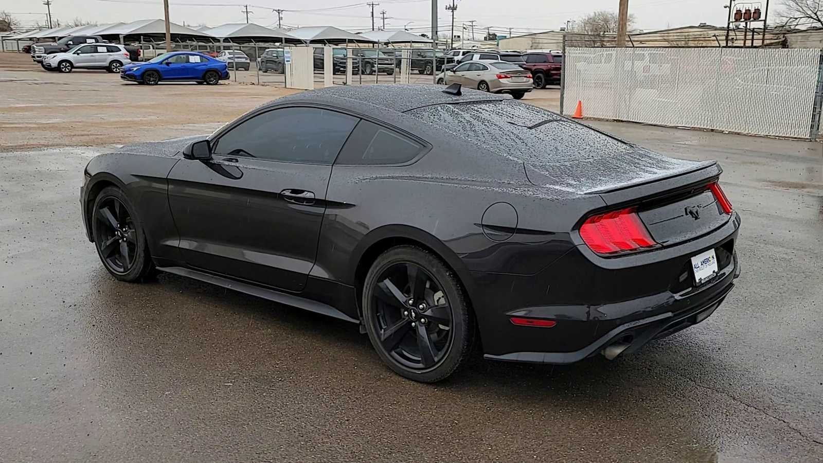 2022 Ford Mustang EcoBoost