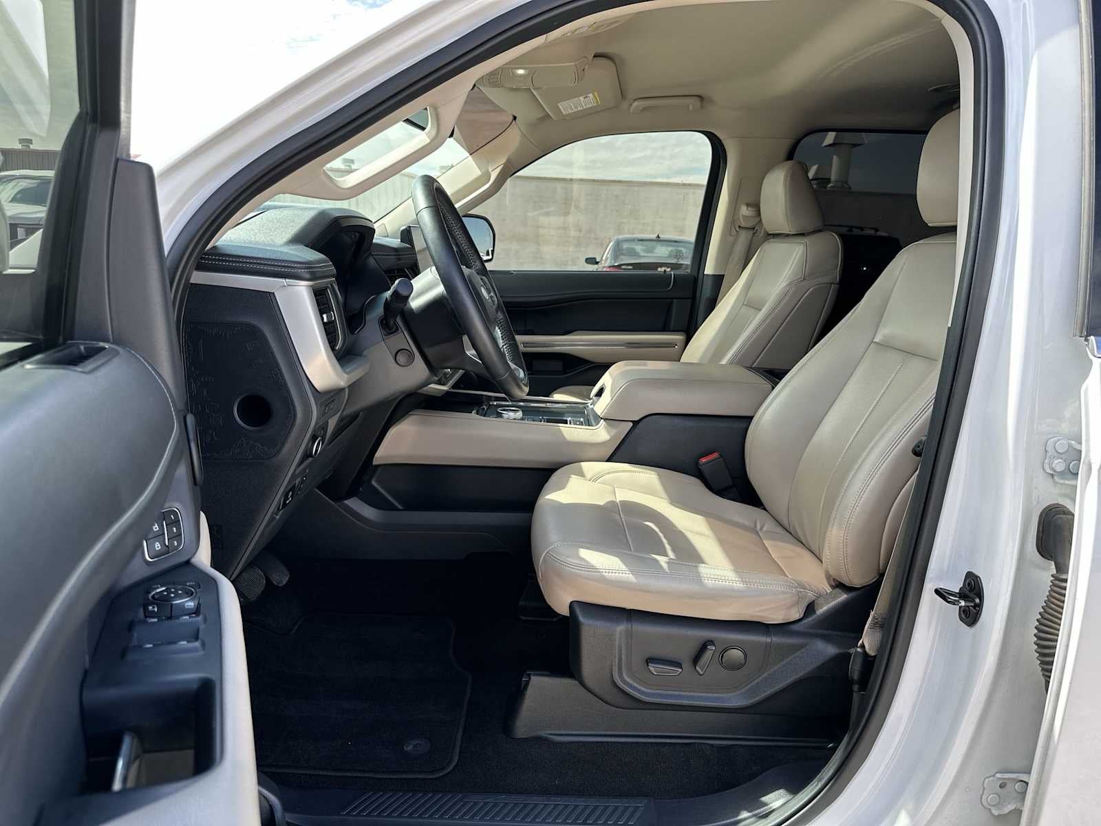 2022 Ford Expedition Max XLT