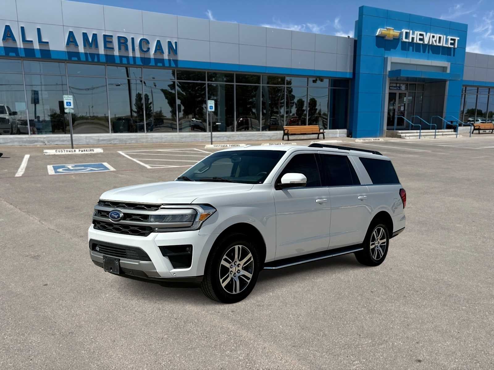 2022 Ford Expedition Max XLT