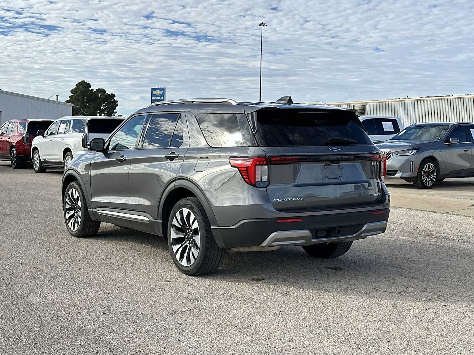 2025 Ford Explorer Platinum
