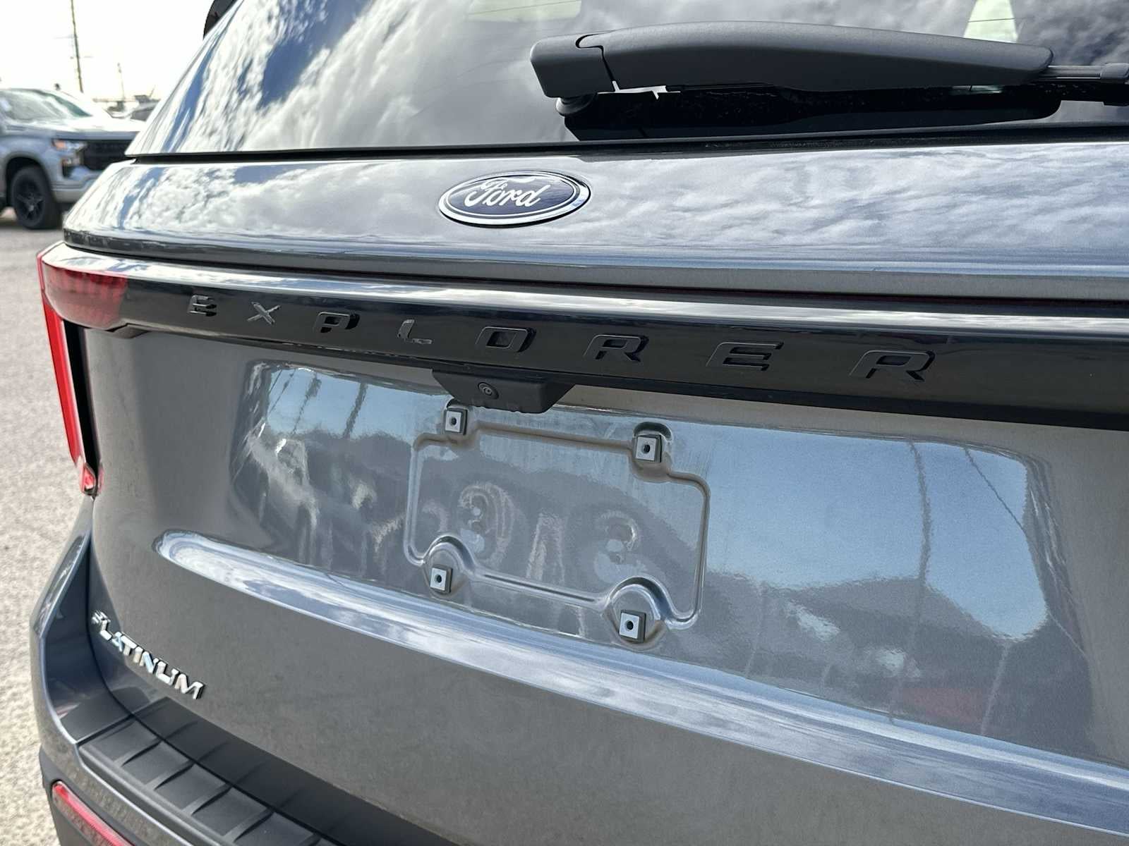 2025 Ford Explorer Platinum