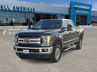 2017 Ford Super Duty F-250 SRW Lariat