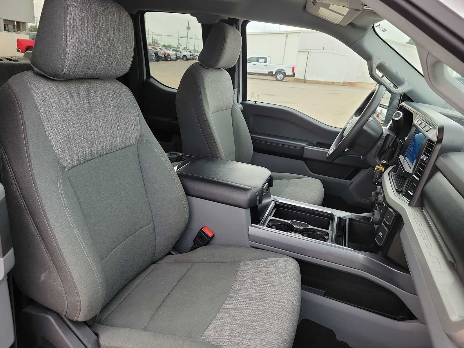 2024 Ford Super Duty F-350 SRW XL