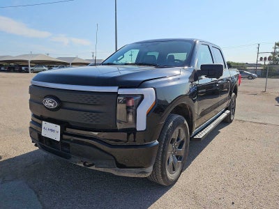 2025 Ford F-150 Lightning Flash