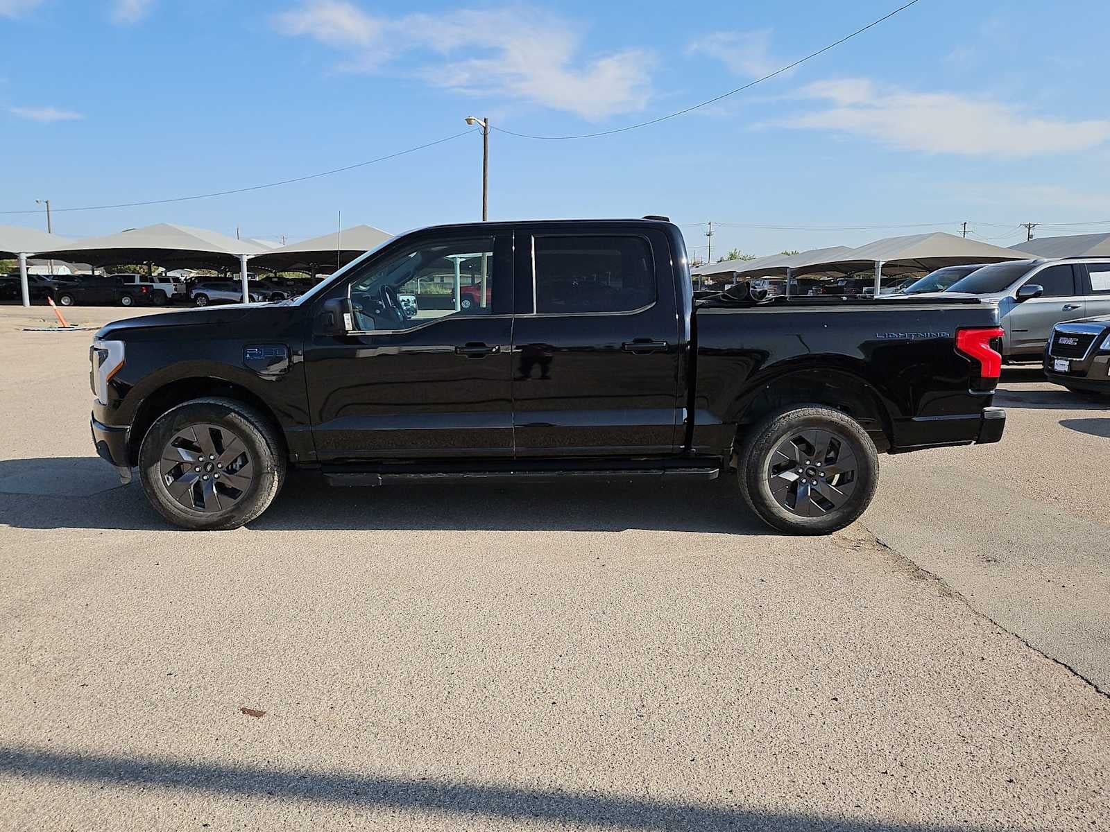 2025 Ford F-150 Lightning Flash