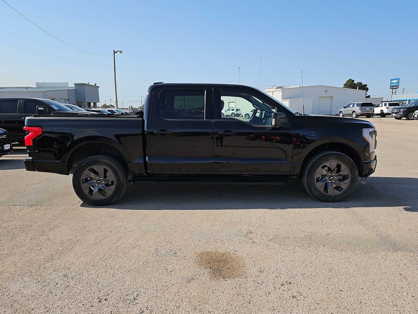 2025 Ford F-150 Lightning Flash