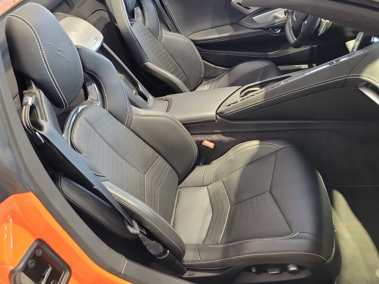 2024 Chevrolet Corvette Stingray 2LT