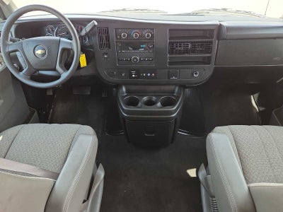 2025 Chevrolet Express Passenger 1LS