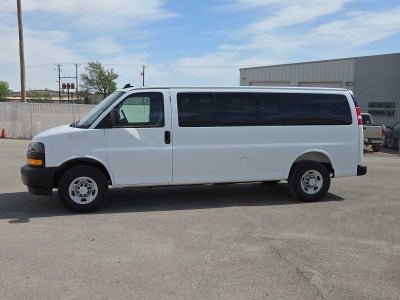 2025 Chevrolet Express Passenger 1LS