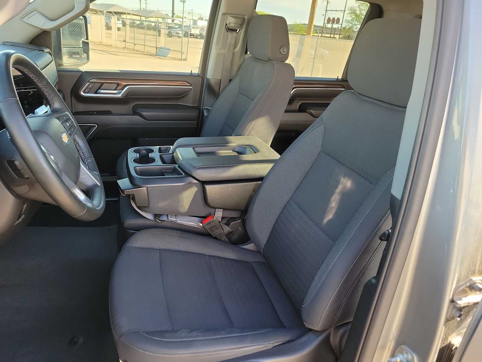 2025 Chevrolet Silverado 2500 HD LT