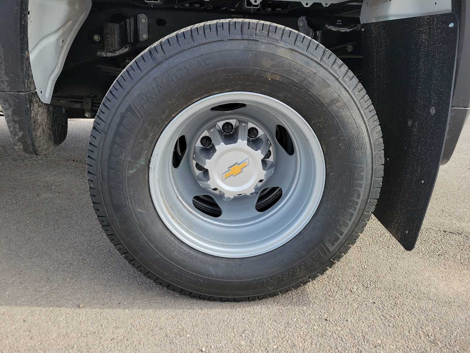 2026 Chevrolet Silverado 3500 HD WT DRW