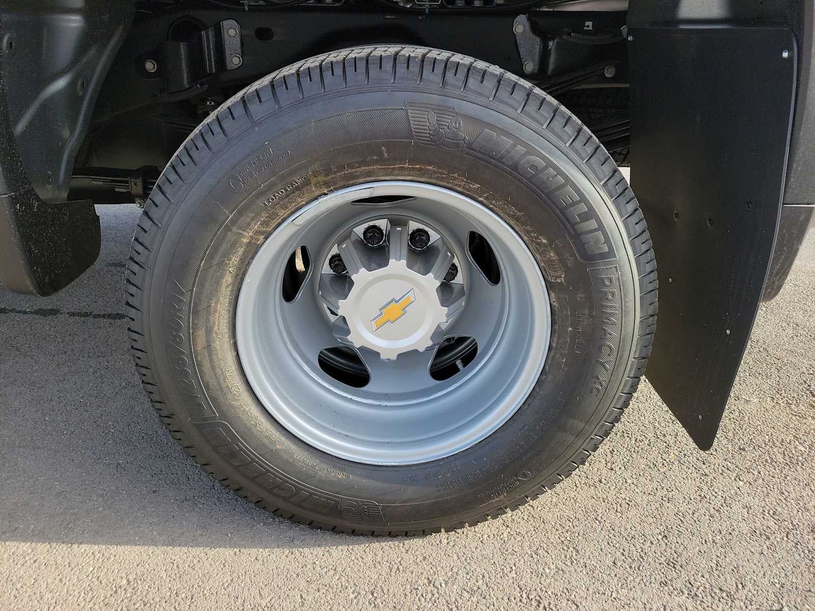 2026 Chevrolet Silverado 3500 HD WT DRW