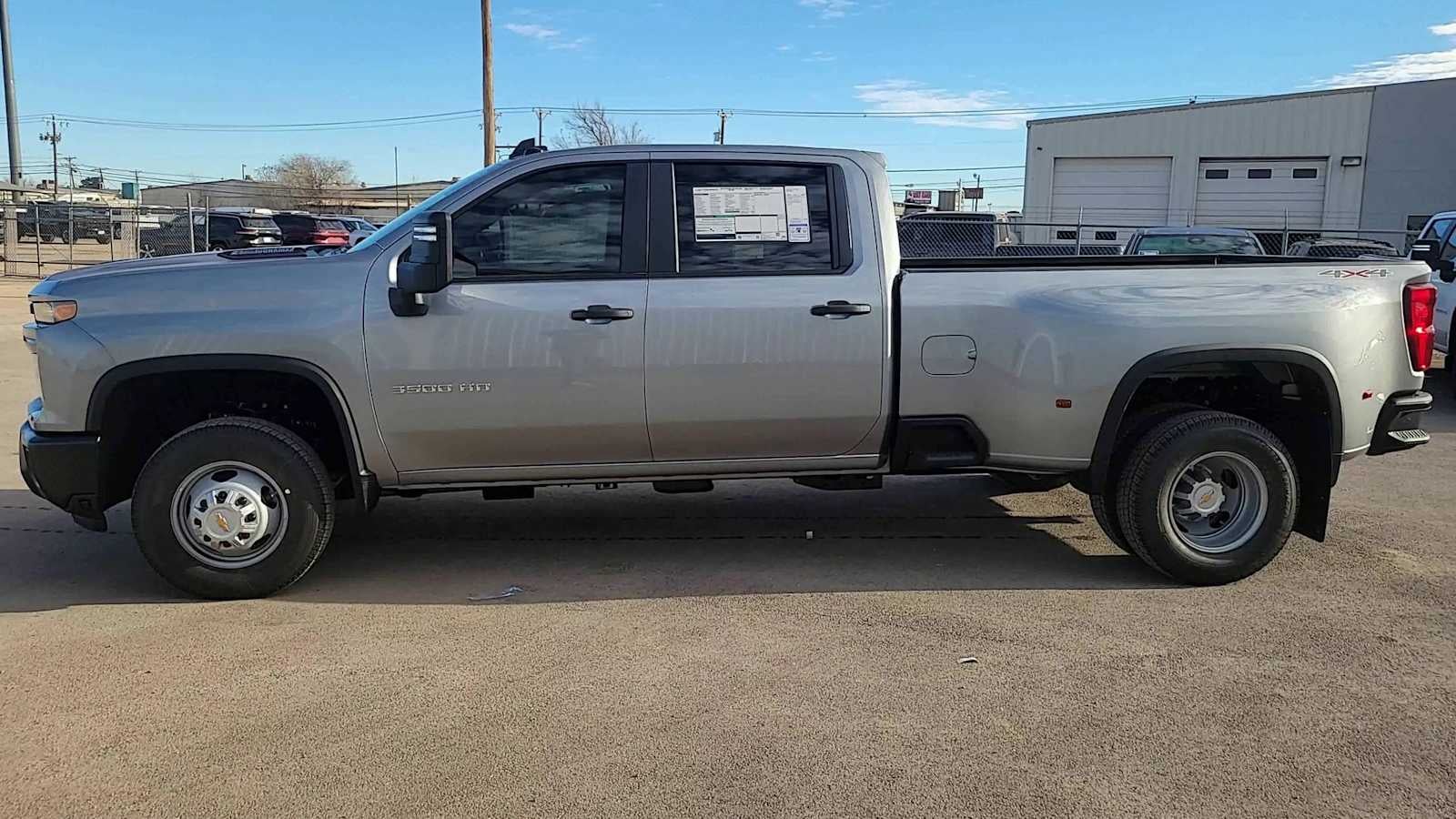 2026 Chevrolet Silverado 3500 HD WT DRW