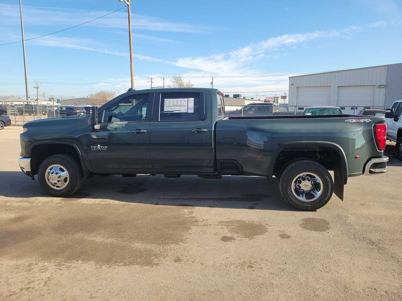 2026 Chevrolet Silverado 3500 HD LT DRW