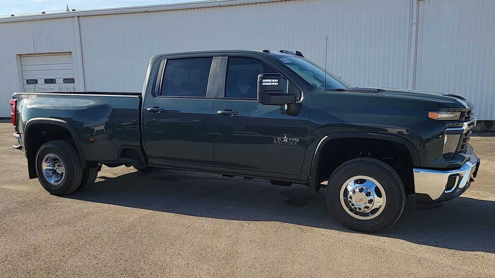 2026 Chevrolet Silverado 3500 HD LT DRW