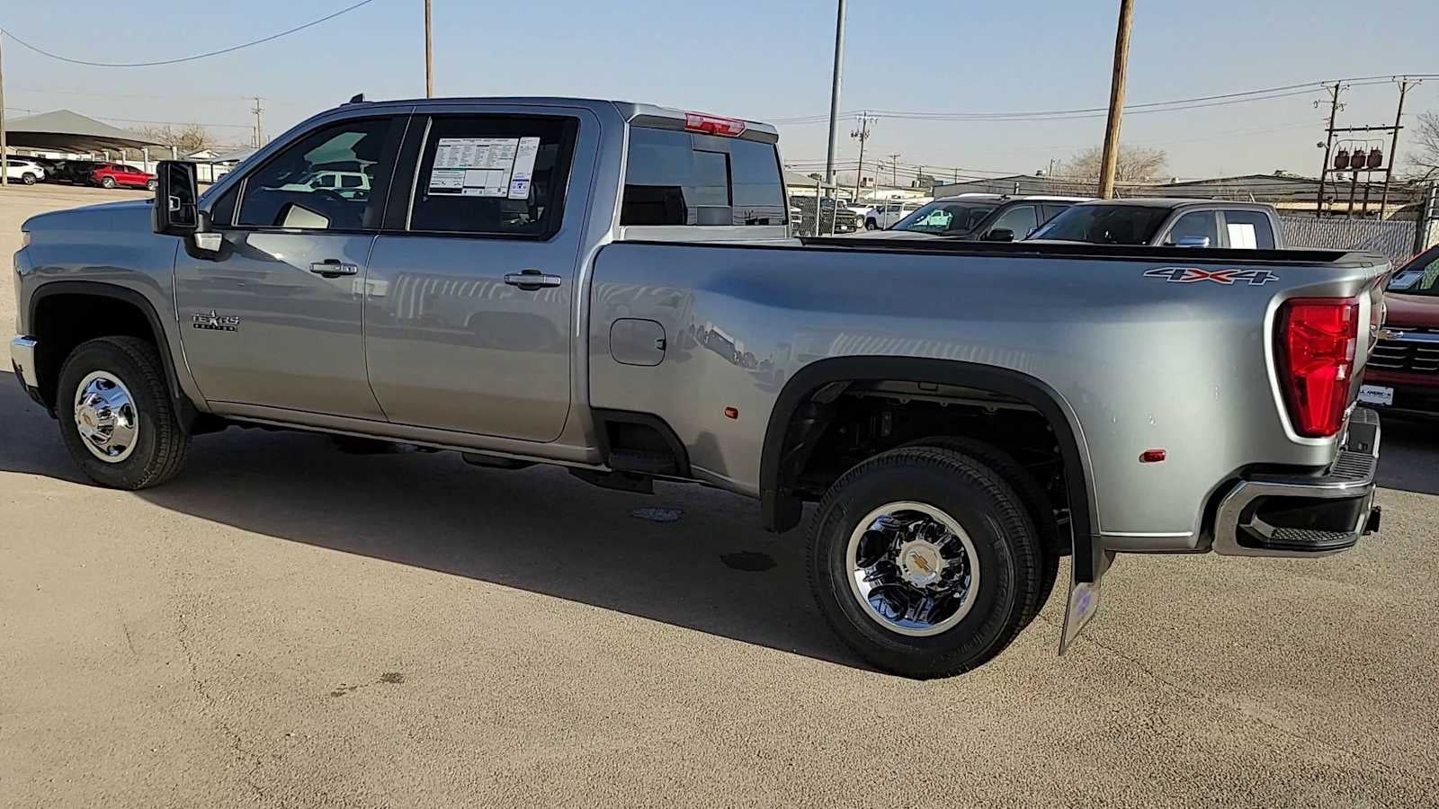 2026 Chevrolet Silverado 3500 HD LT DRW