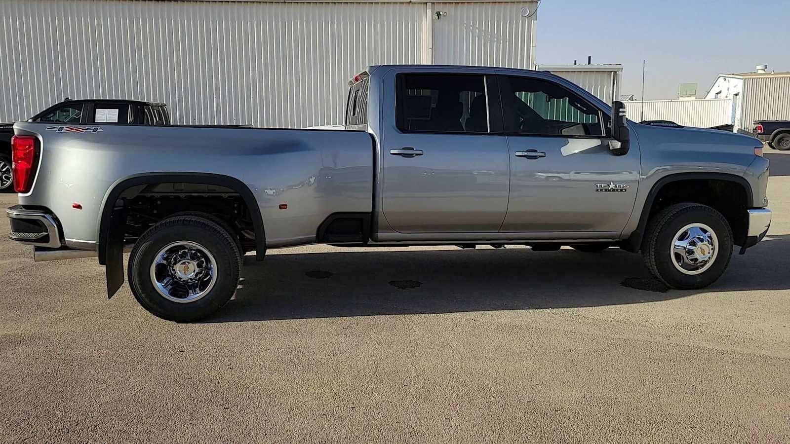 2026 Chevrolet Silverado 3500 HD LT DRW