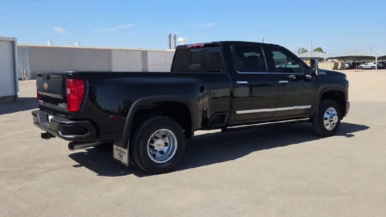 2026 Chevrolet Silverado 3500 HD High Country