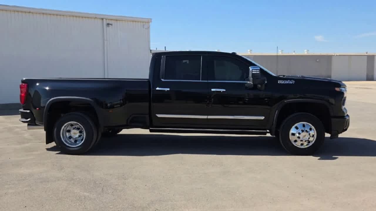 2026 Chevrolet Silverado 3500 HD High Country